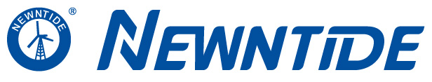 Newntide Logo in blau, Schriftzug Newntide, Bildlogo Windmühle.