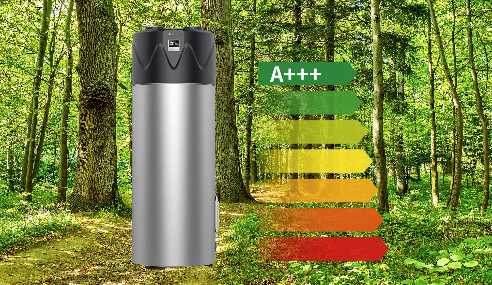 Brauchwasserwärmepumpe Hot-Spring vor einer Waldkulisse, kombiniert mit einer Energieeffizienzklasse-Skala, die auf der obersten Stufe A+++ hervorgehoben ist.